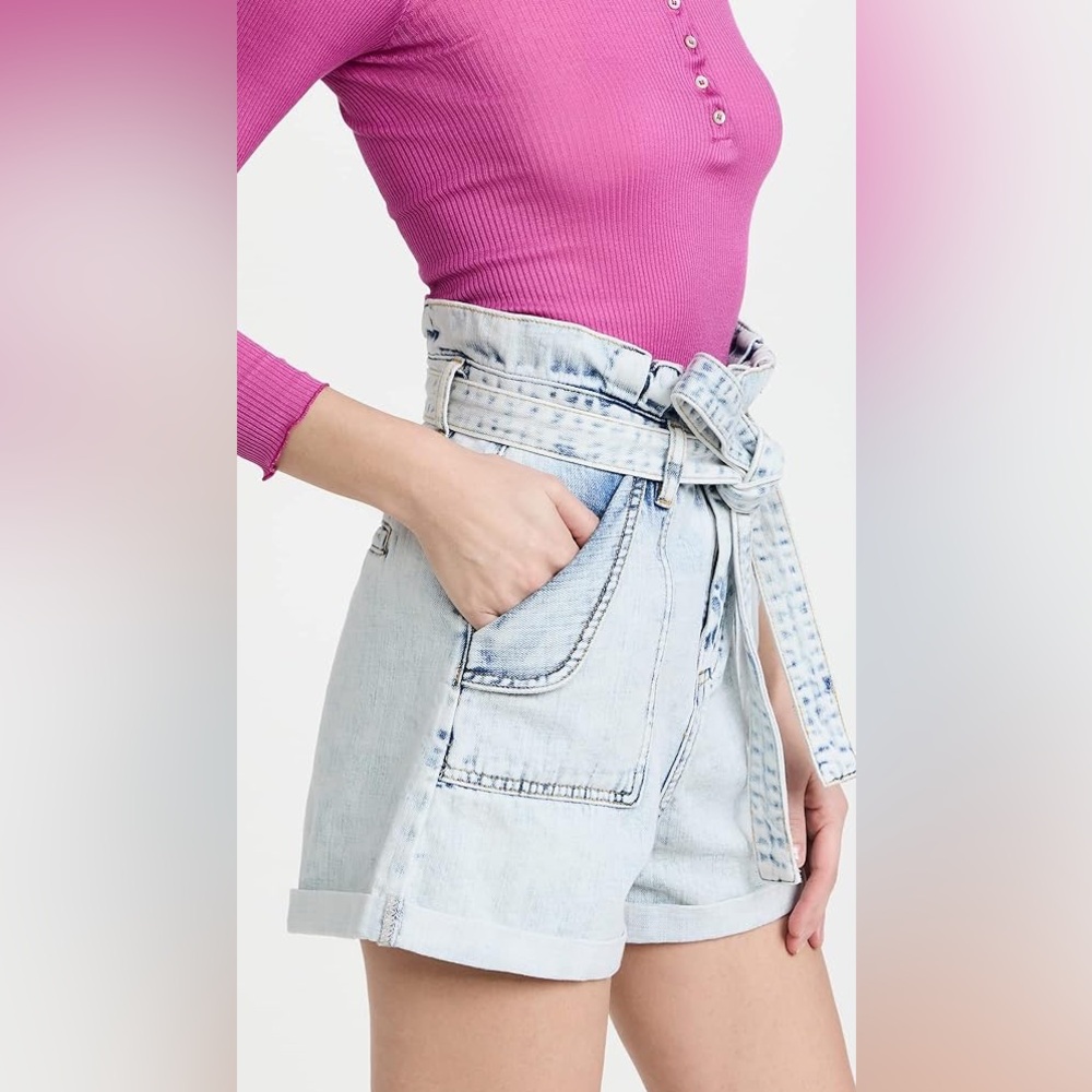 NWT Blank NYC Light Denim Acid Wash Paper Bag Shorts with Belt - Picture 3 of 11